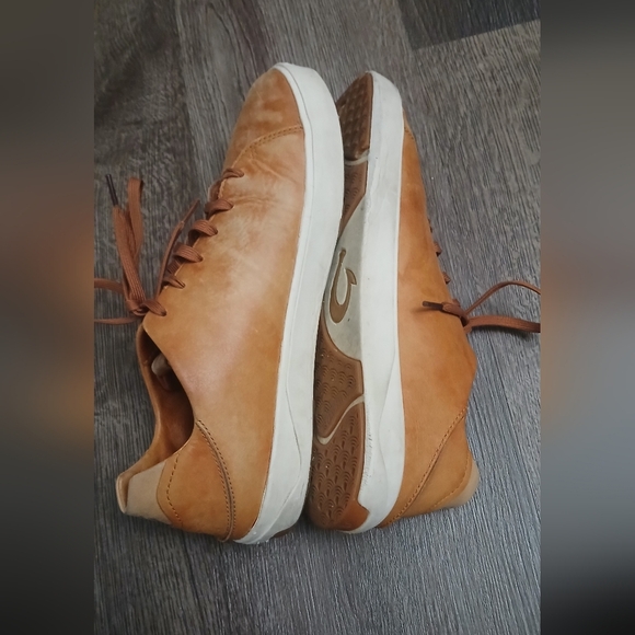 OluKai Lae'ahi Li 'Ili Brown Leather Sneakers Distressed Mens Size 9 - Picture 5 of 9